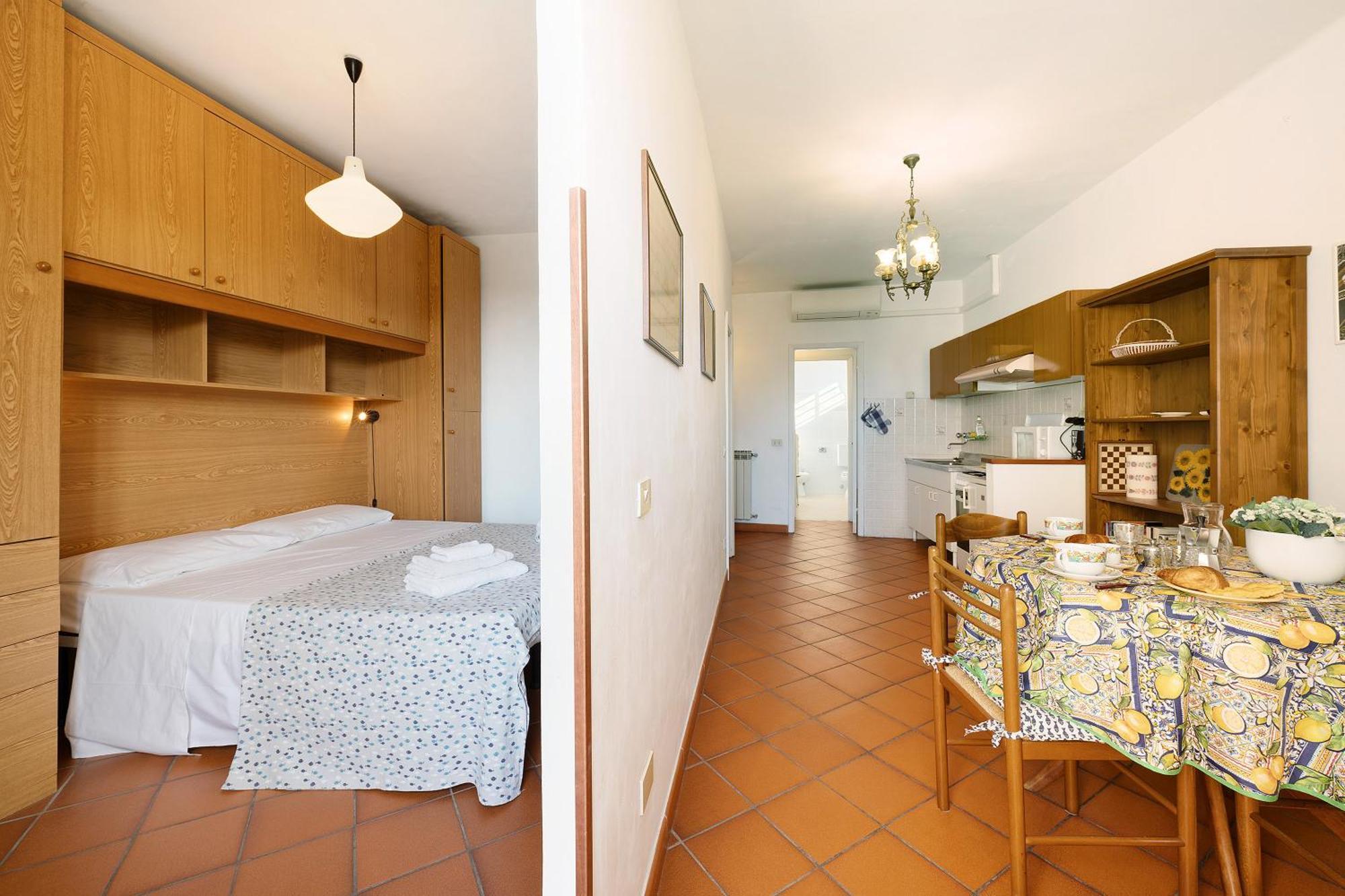 Appartamento Celsi Монелья Экстерьер фото